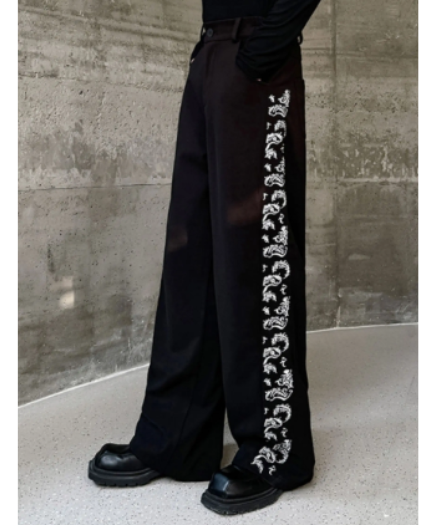 chinese-style embroidered straight leg pants EN2913