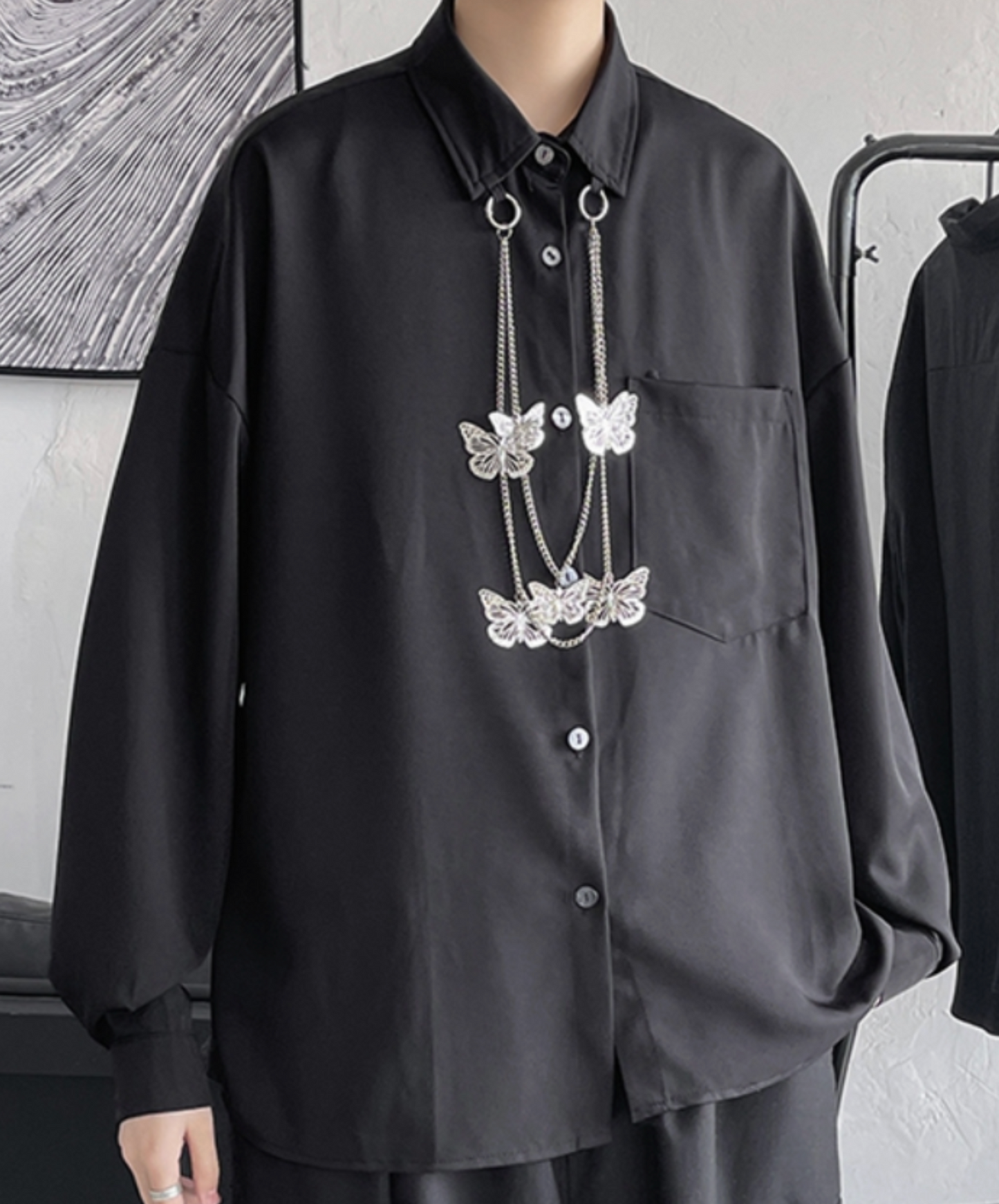 with butterfly pendant shirt EN2421