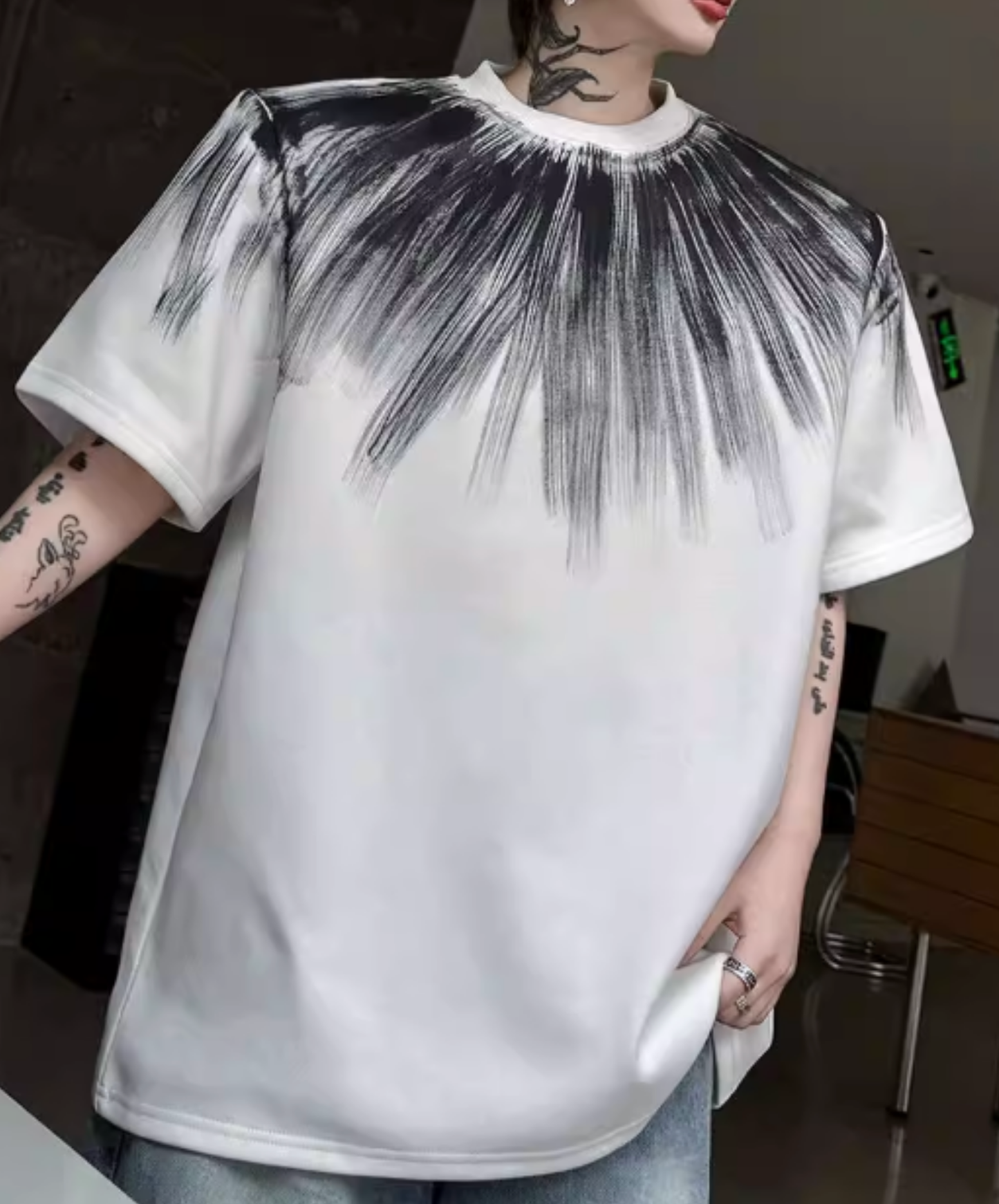 radial pattern short sleeves t-shirt EN2824