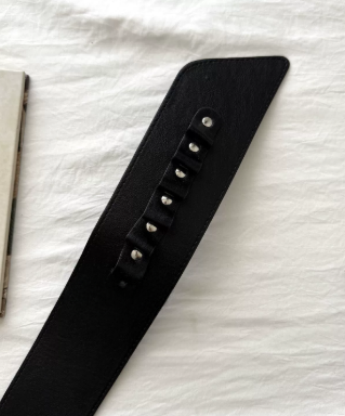 asymmetrical ring hardware belt EN3266