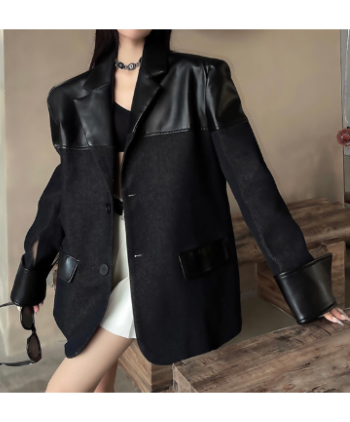 oversized fit with mixed-material paneling jacket EN3163