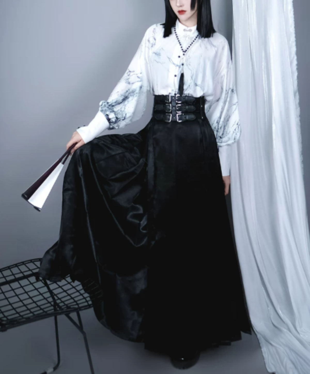 dark triple-buckle wide corset belt EN3216