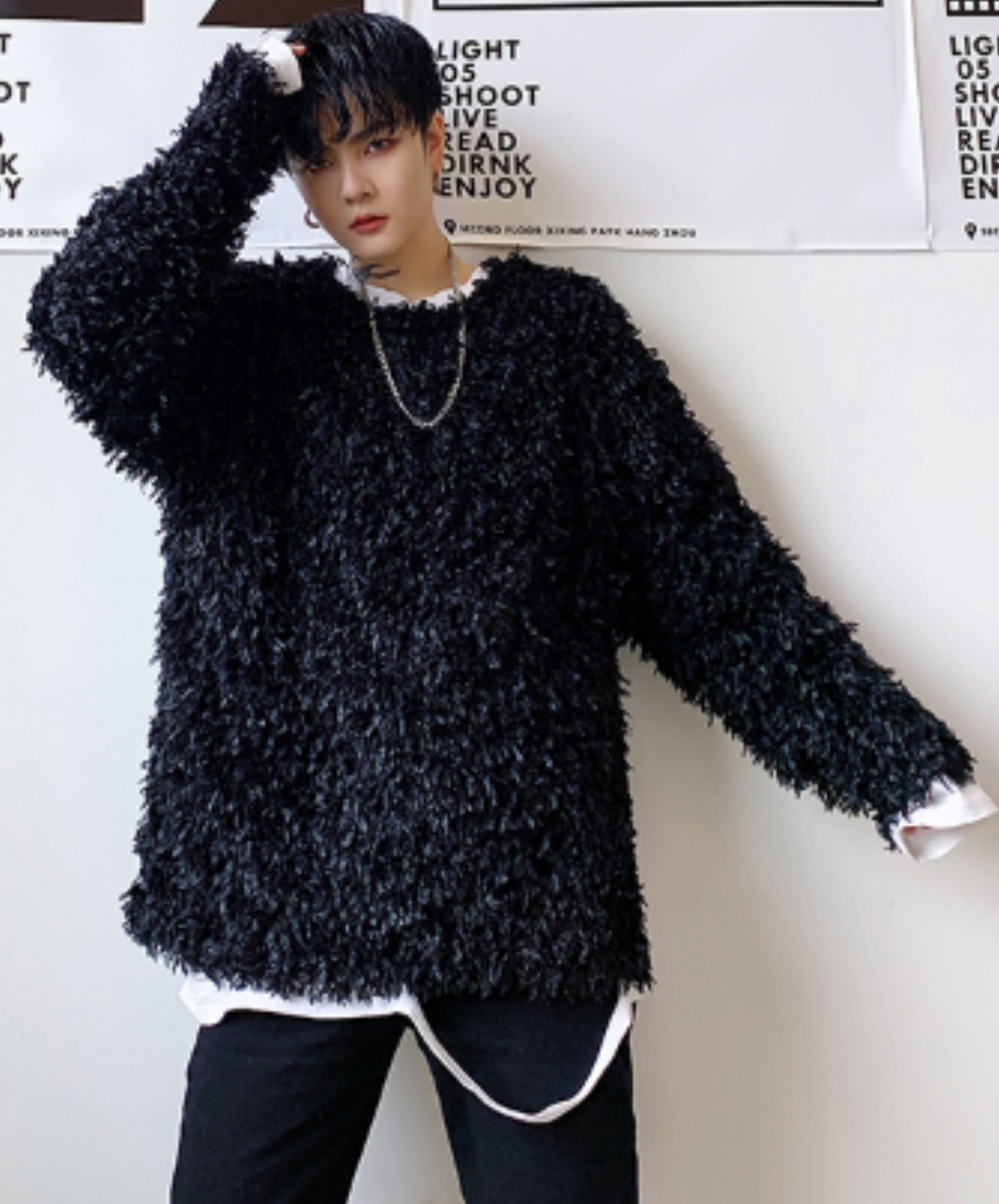 dark crew neck volume sweater EN1319