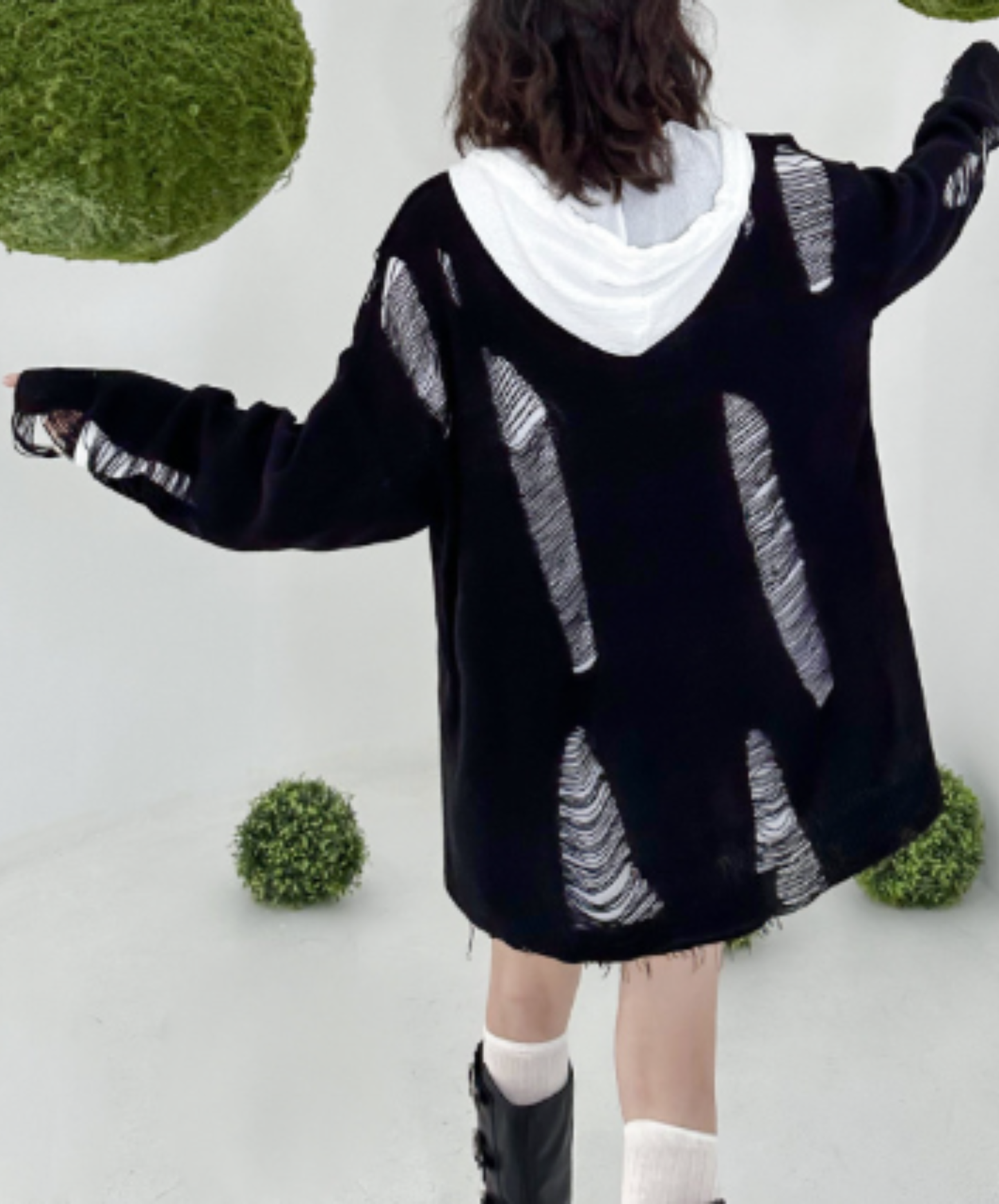 dolman-sleeve top with heavy distressing cardigan EN3123