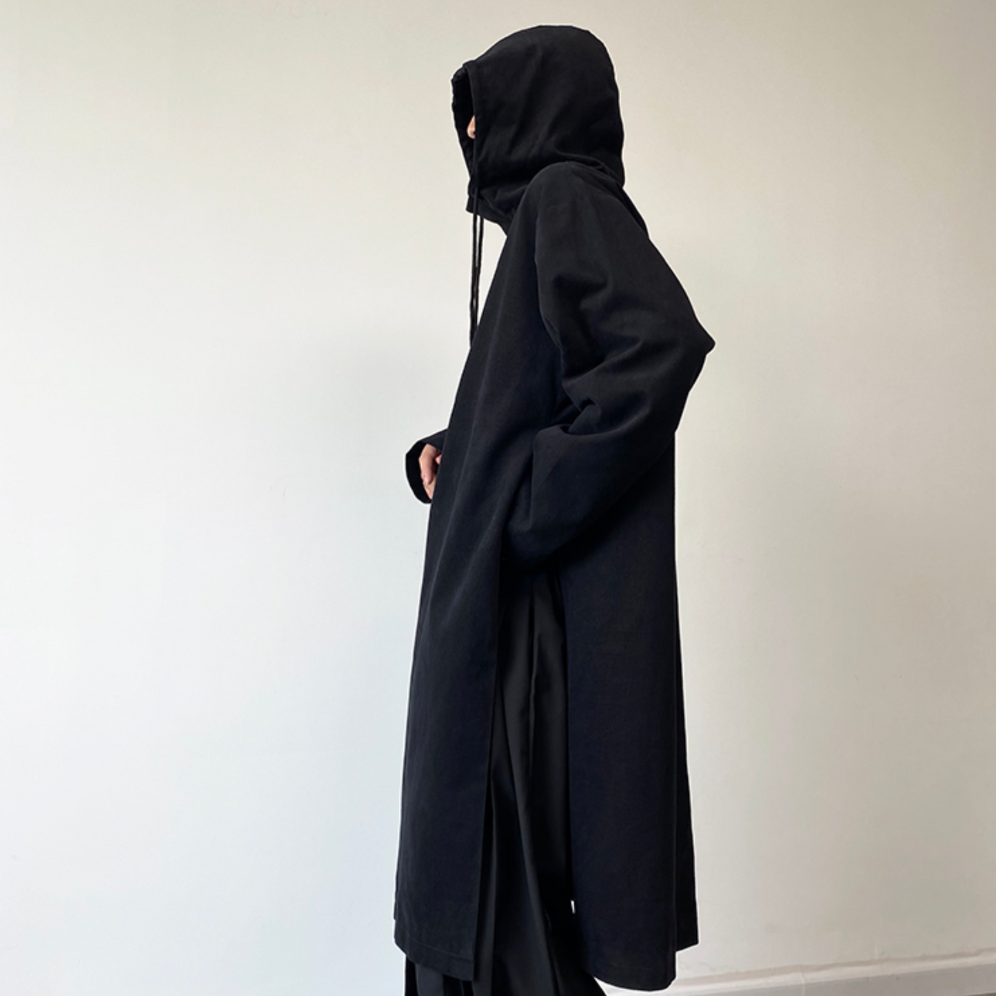 dark long hoodie EN360