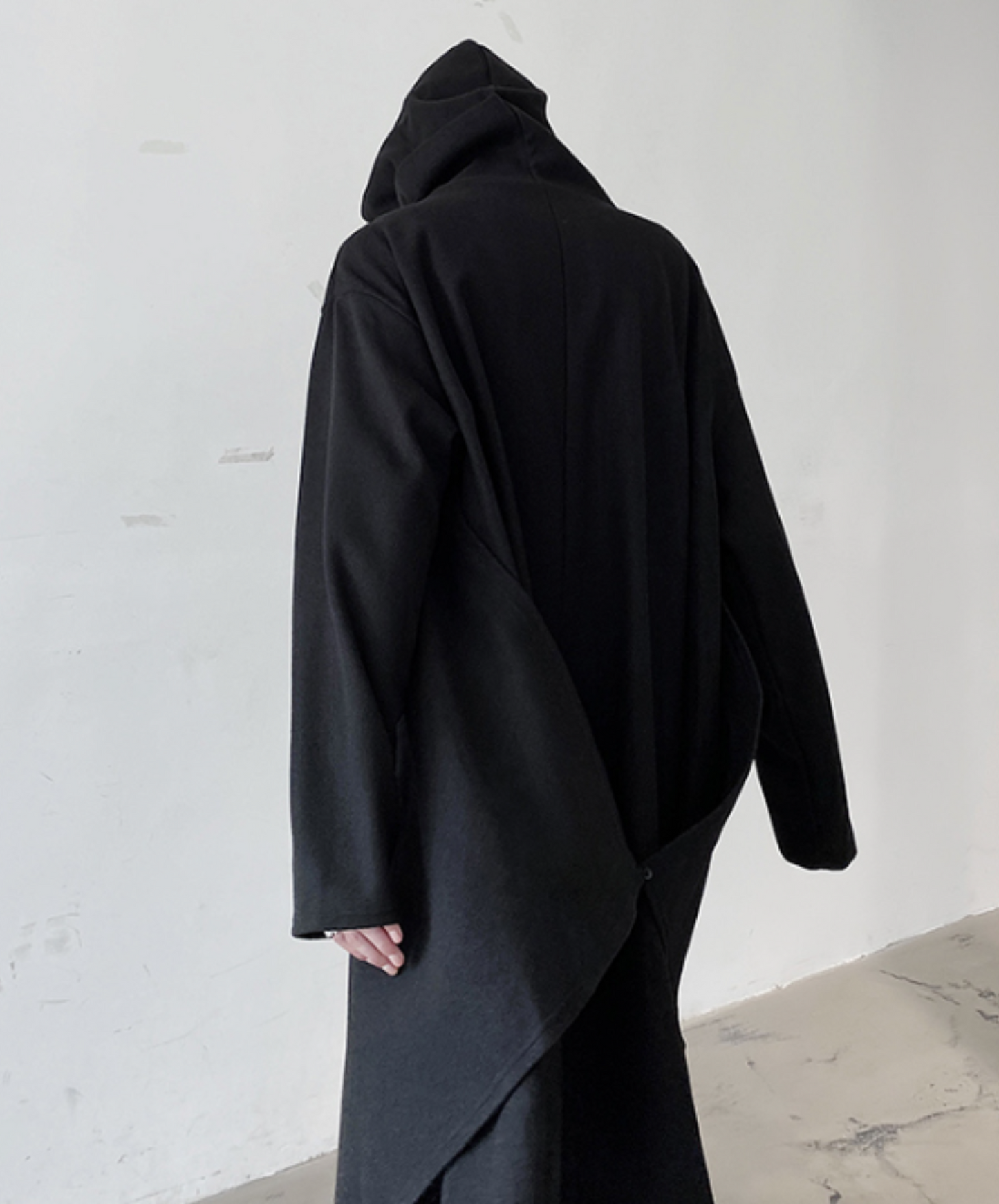 dark long hooded coat EN662