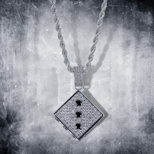 dice necklace EN507