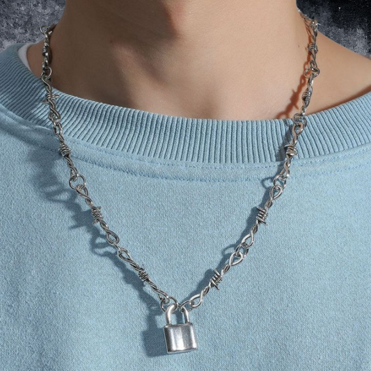 padlock barbed wire necklace EN491
