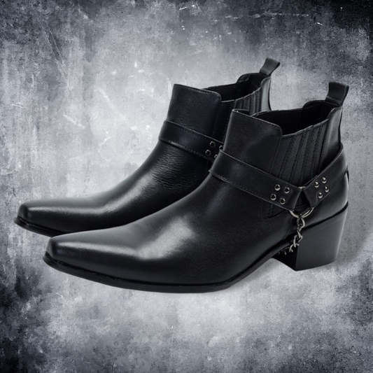 leather chain heel boots EN137