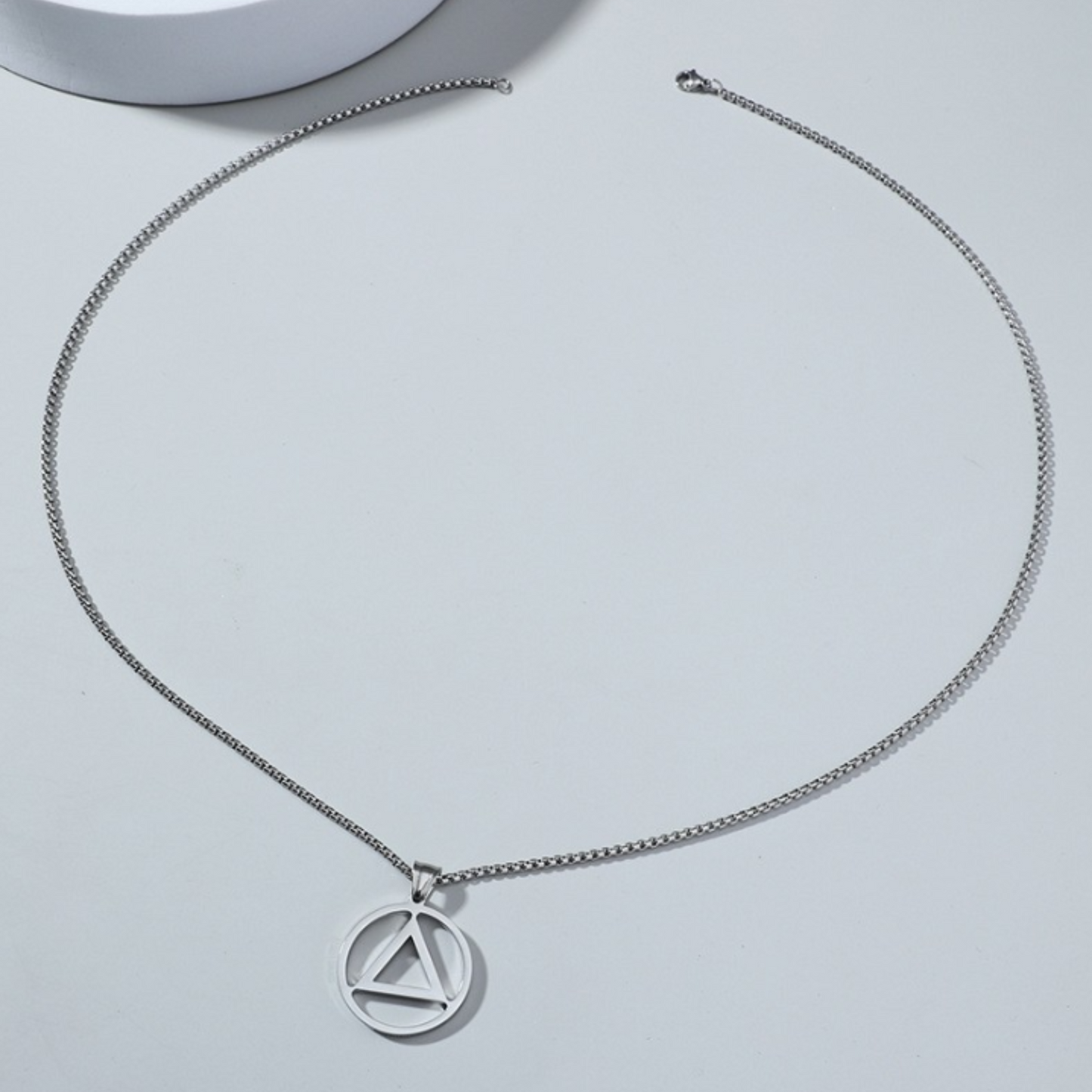 triangle circle necklace EN492
