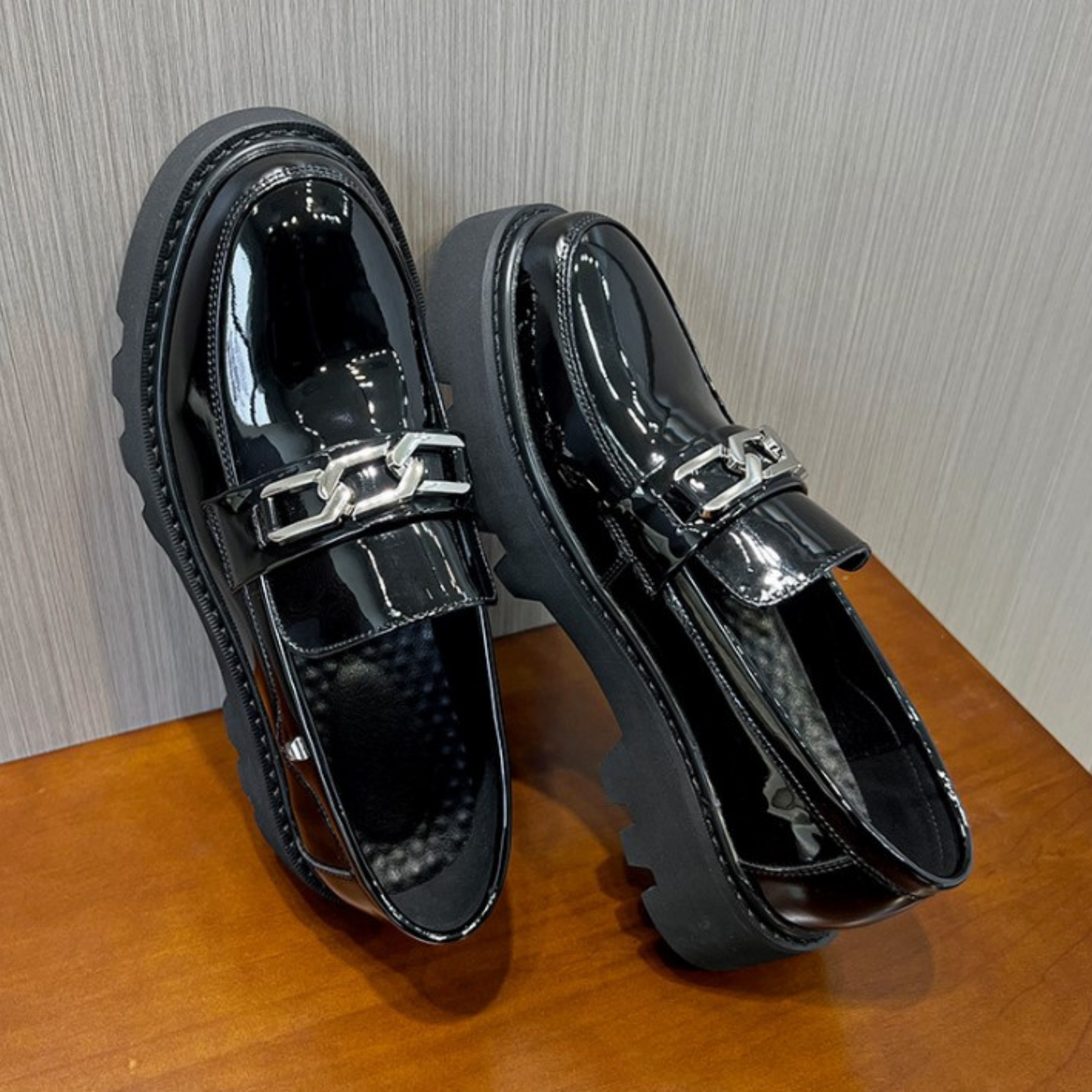 low top leather shoes EN187