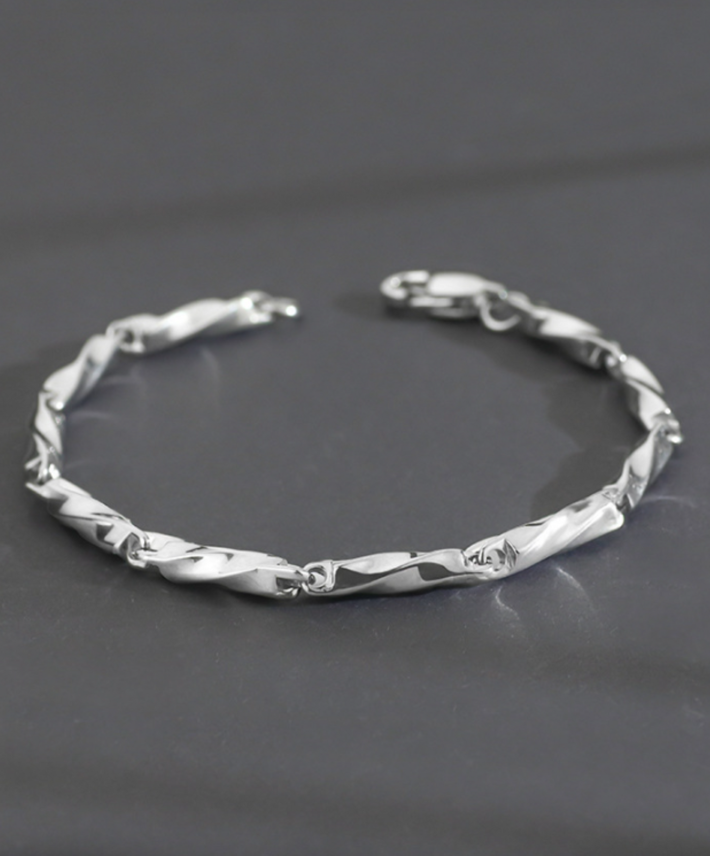 twisted titanium bracelet EN545