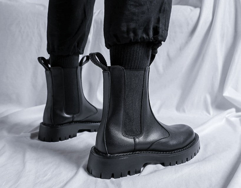 double strap chelsea boots EN110